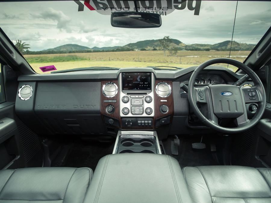  Ford F-250 Super Duty 2014 года  (AU) (фото 6 из 7)
